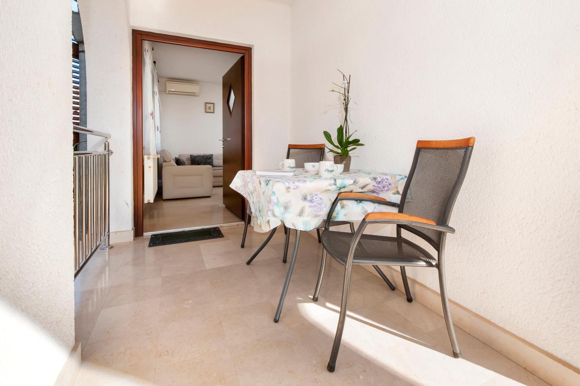 Guesthouse Santin Rovinj Eksteriør bilde