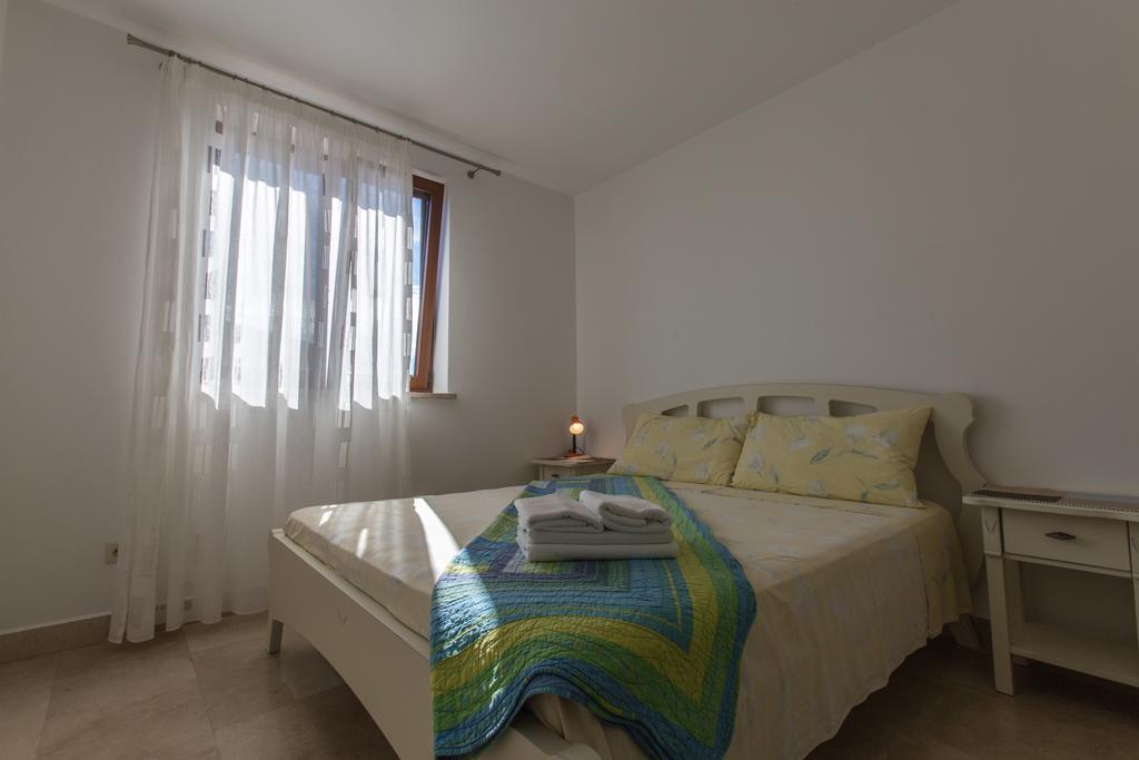 Guesthouse Santin Rovinj Rom bilde